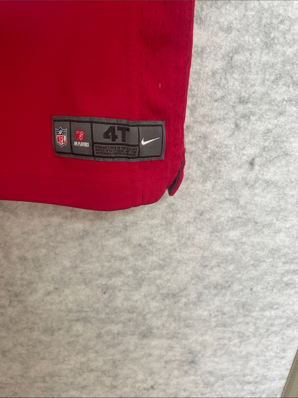Nike Kids' Red Football Jersey with Number 21 NWOT - Picture 3 of 4